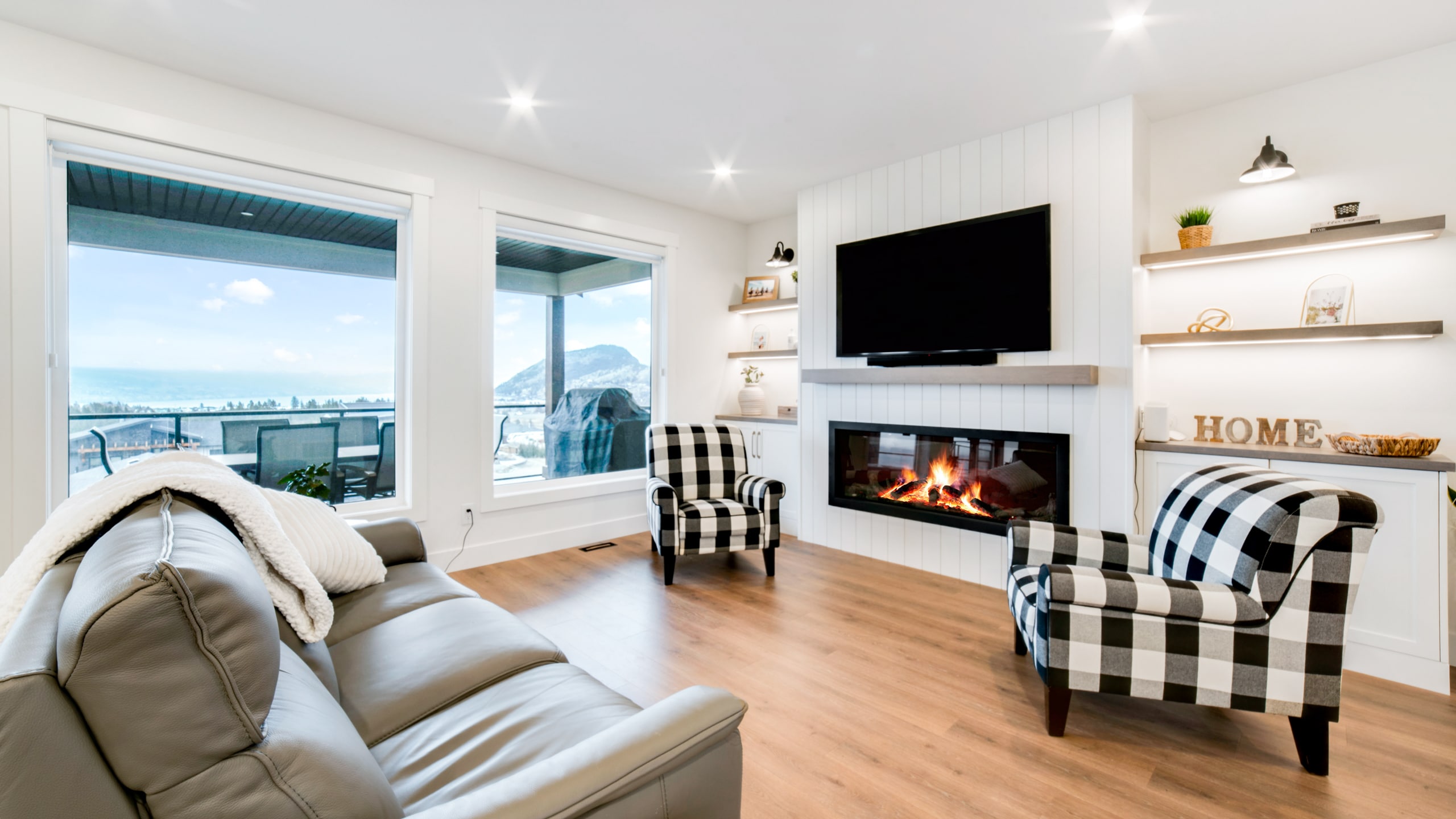 Dickinson Place Modern Farmhouse